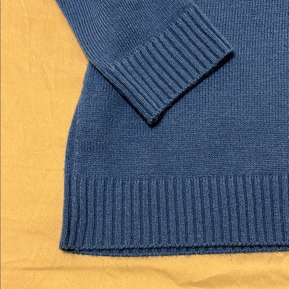 Blue Cable Knit Zip-Up Sweater - Picture 4 of 4